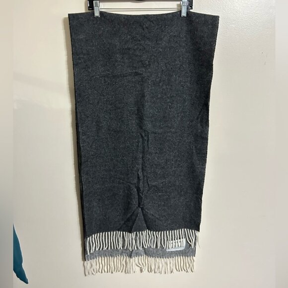 Poppy Barley The ReSpun Scarf - Picture 4 of 7